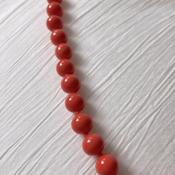 Vintage statement jewelry orange coral tone bead necklace screw clasp - Picture 5 of 10